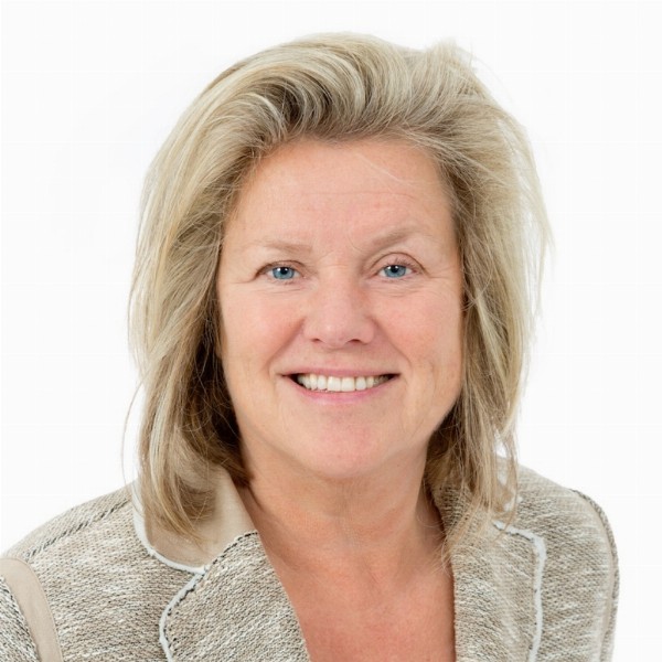 Simone Smit