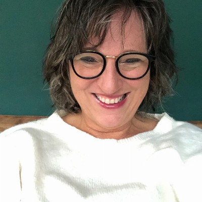 Esther Schmitz